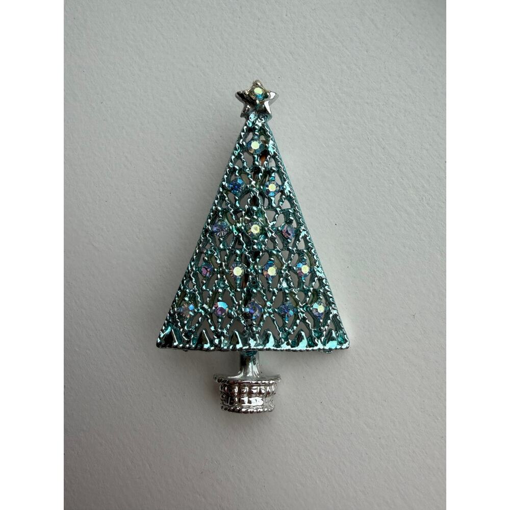 Vintage Silver Tone Blue Rhinestone Holiday Christmas Tree Brooch Pin - Picture 3 of 8